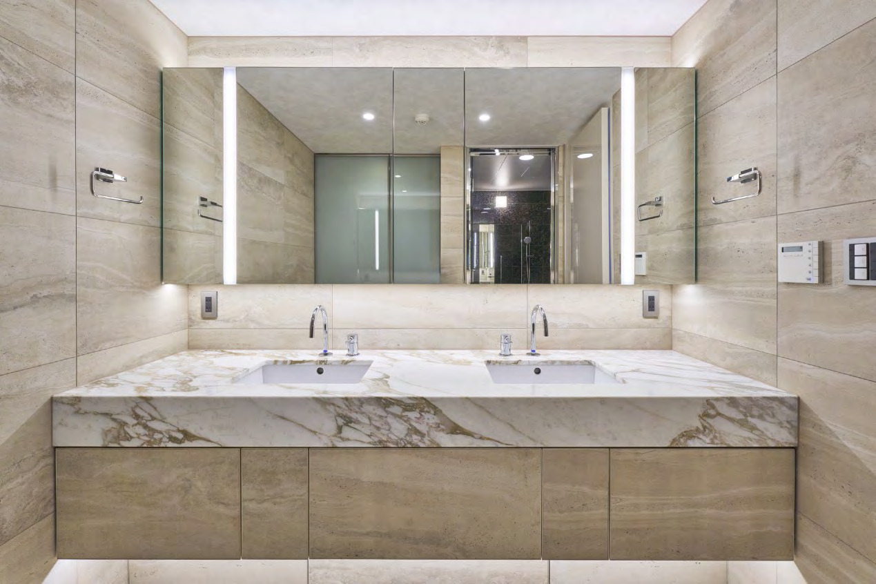 Residence / Akasaka